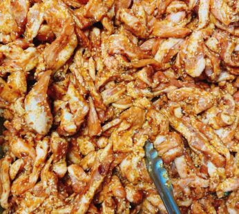 Má heo ướp sate lb